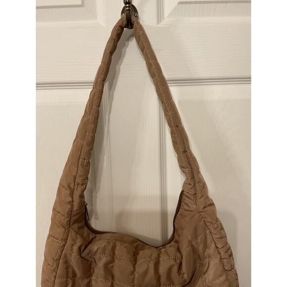Large Puffer Quilted Women's Shoulder Tote Bag in Tan - Picture 5 of 7